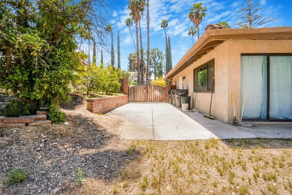227 Candy Lane Property Photo 34