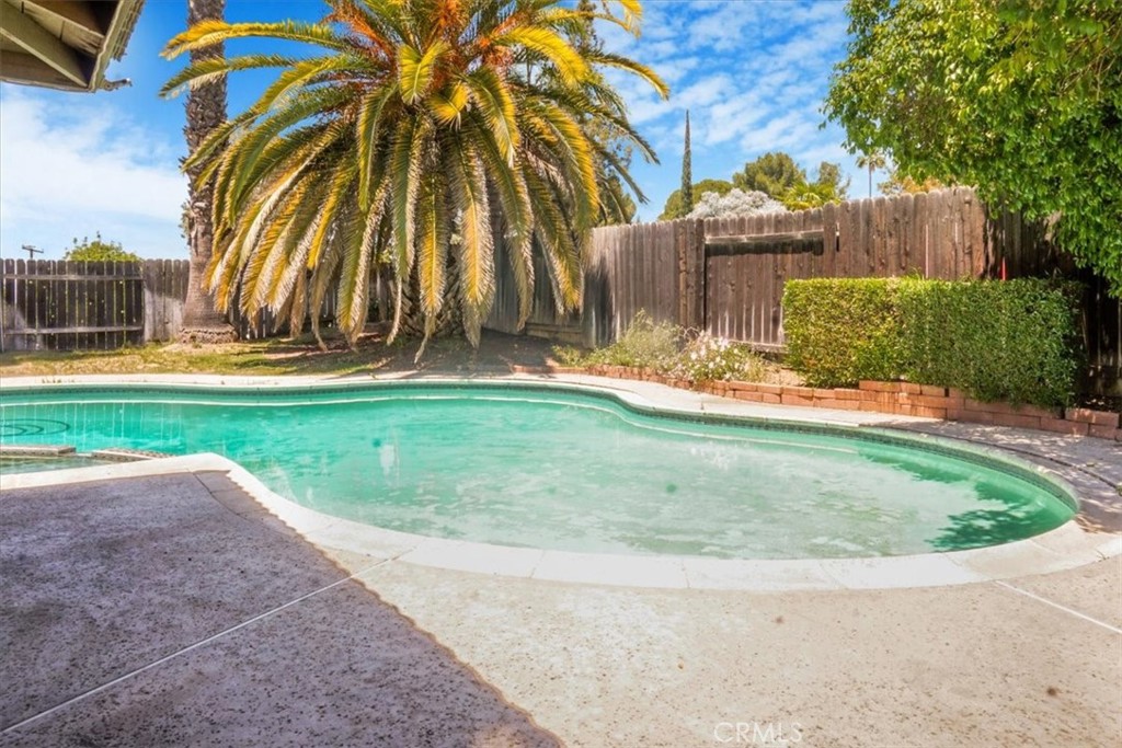 227 Candy Lane Property Photo 41