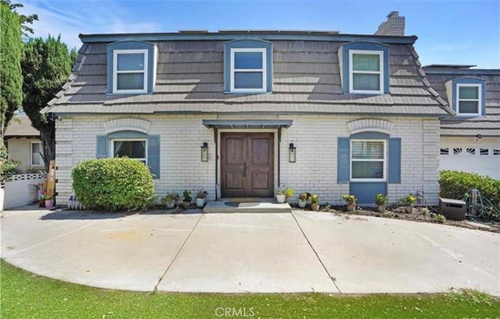 564 Northpark Boulevard Property Photo 1