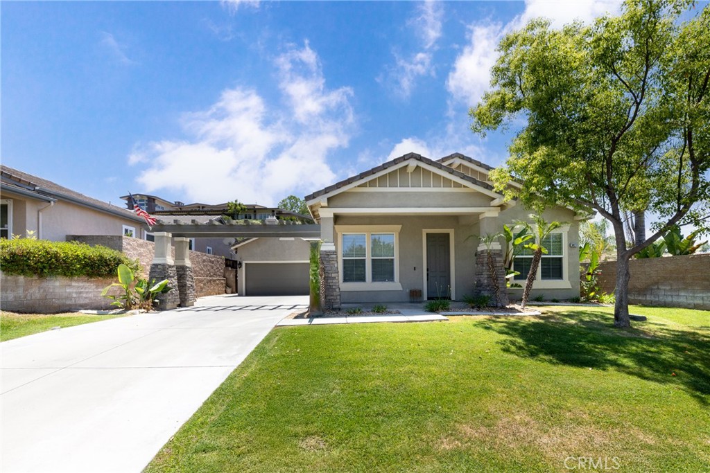 34177 Pinehurst Drive Property Photo