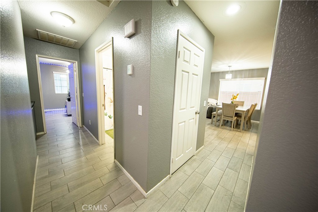 15430 Lassen Drive Property Photo 9