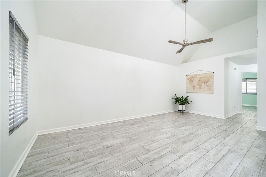 14606 Woodland Drive 10 Property Photo 7