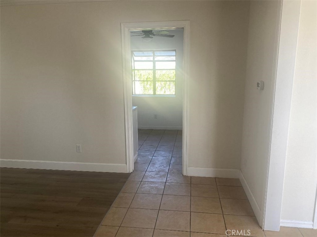 1443 W Nicolet Street Property Photo 8