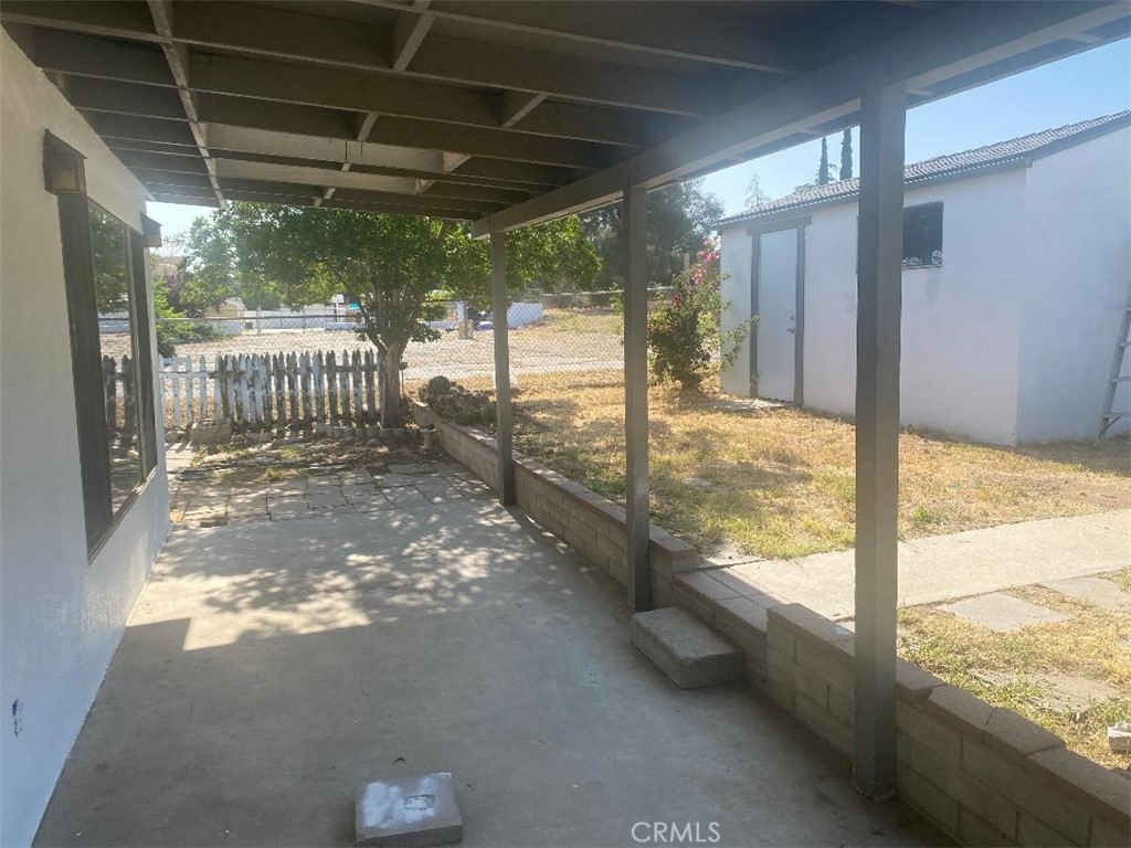 1443 W Nicolet Street Property Photo 26