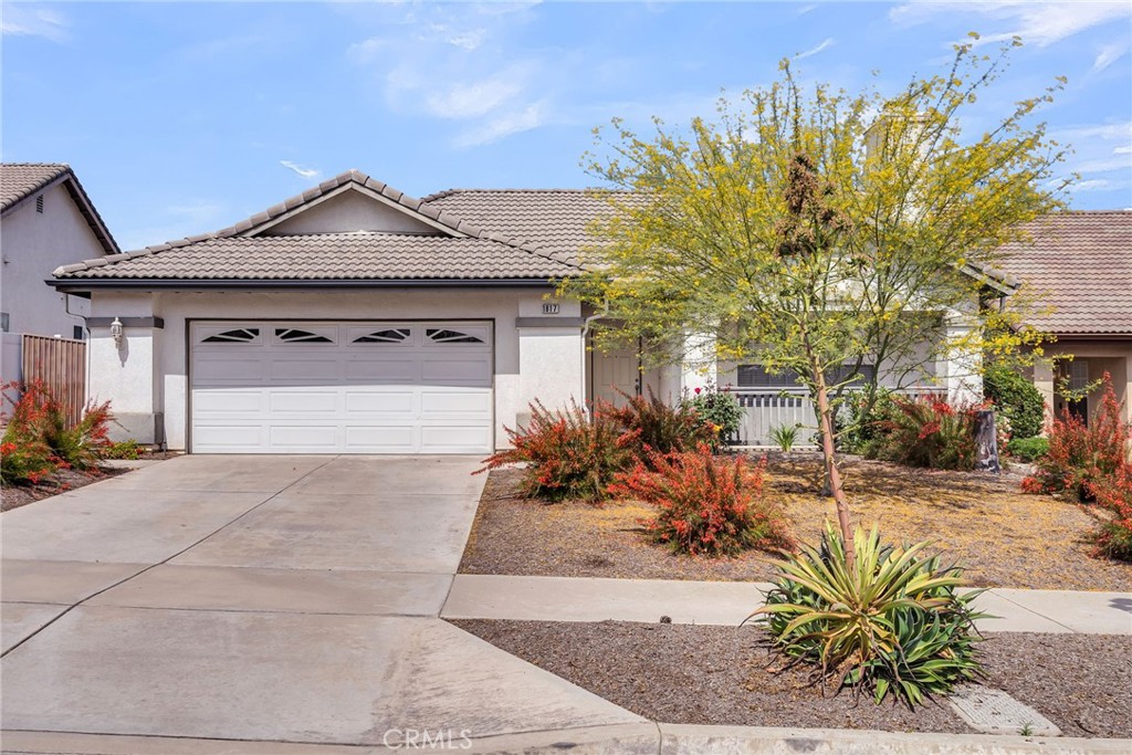 1817 Austin Way Property Photo 1
