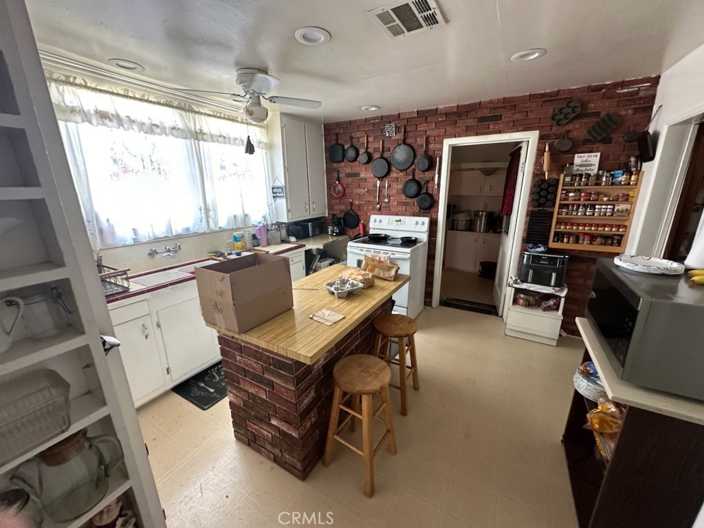 730 W Citrus Street Property Photo 4