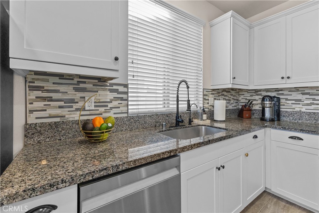 1389 Mary Lane Property Photo 7