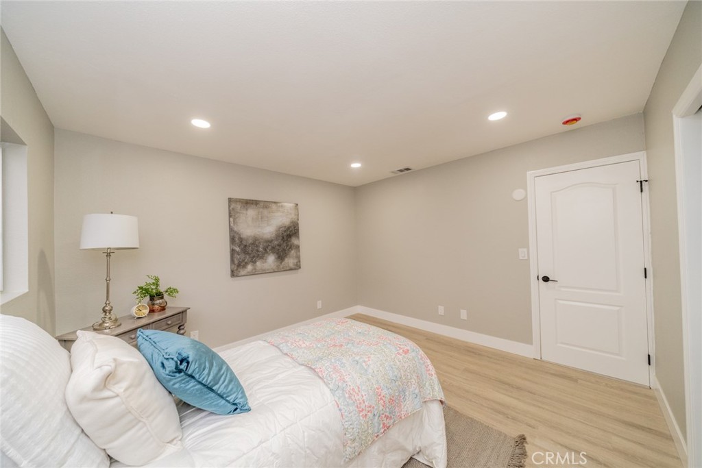 6367 Willow Avenue Property Photo 25