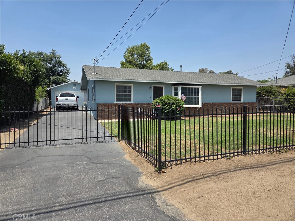 4249 Lindsay Street Property Photo 1