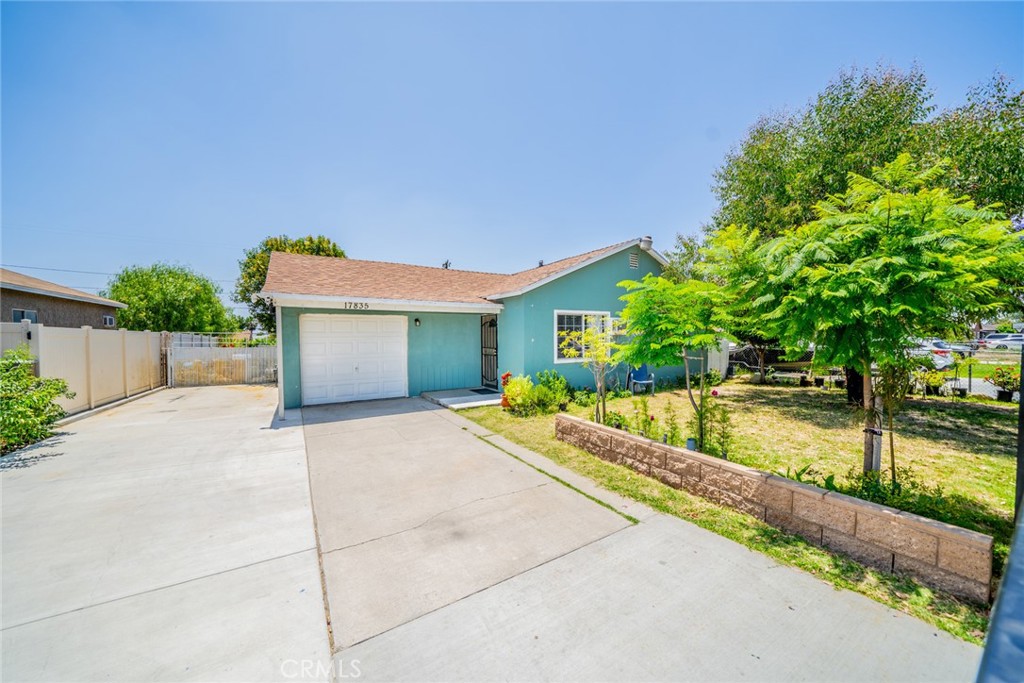 17835 Miller Ave Property Photo 3