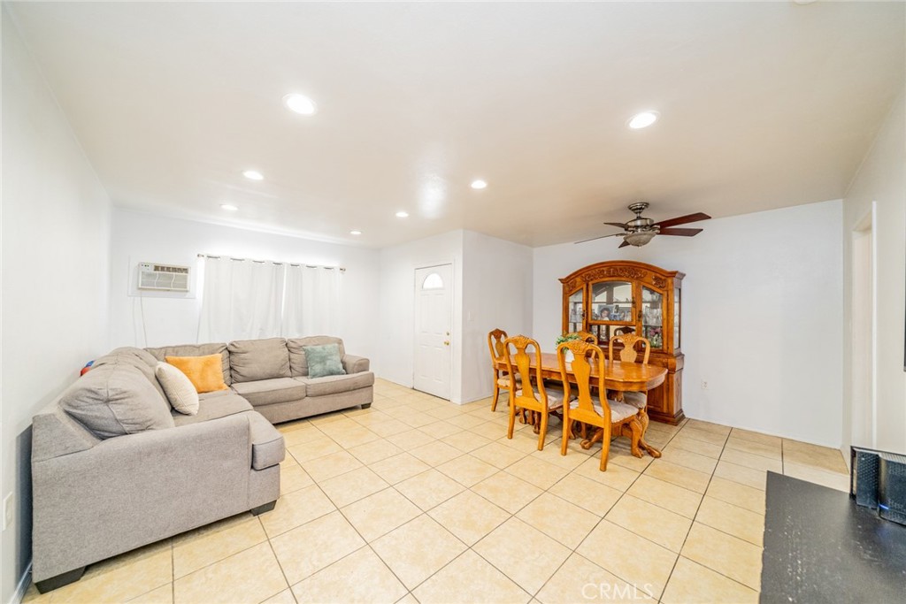17835 Miller Ave Property Photo 9