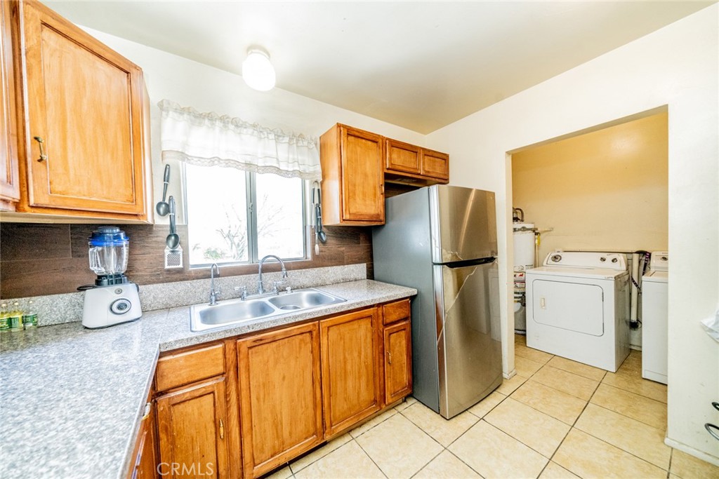 17835 Miller Ave Property Photo 13