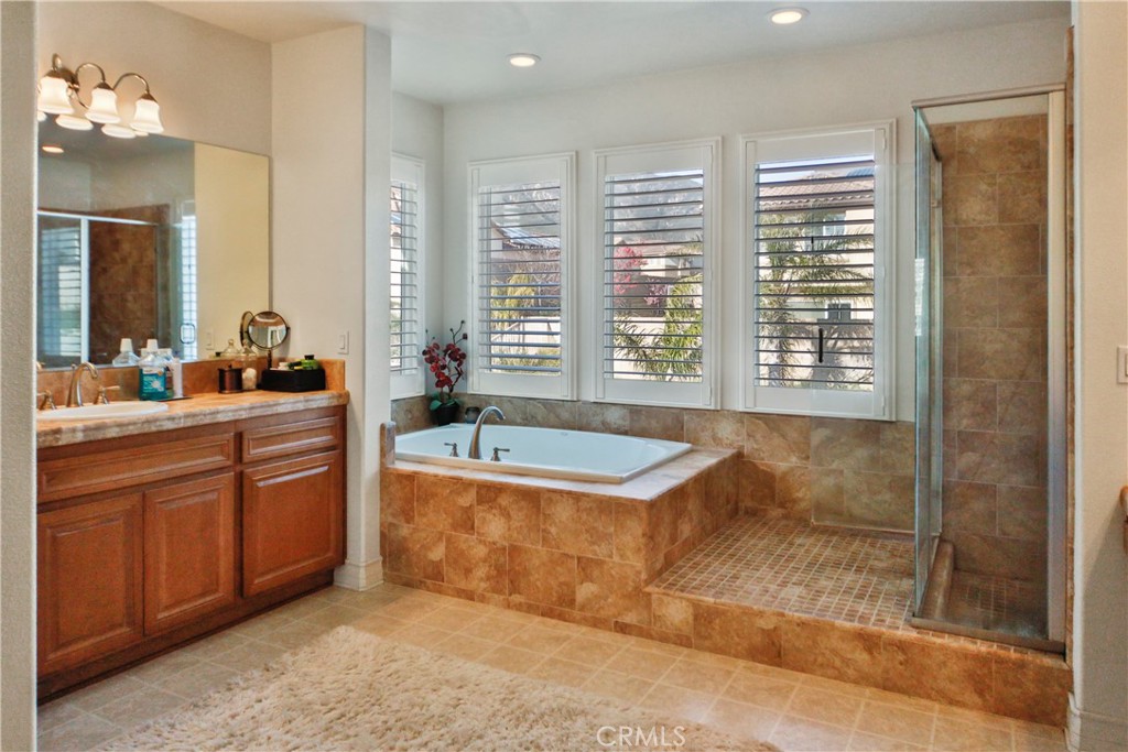 12680 Encino Court Property Photo 29