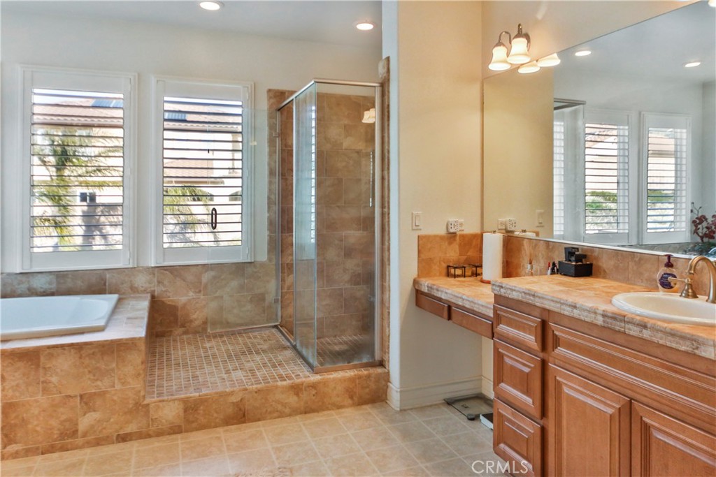12680 Encino Court Property Photo 30