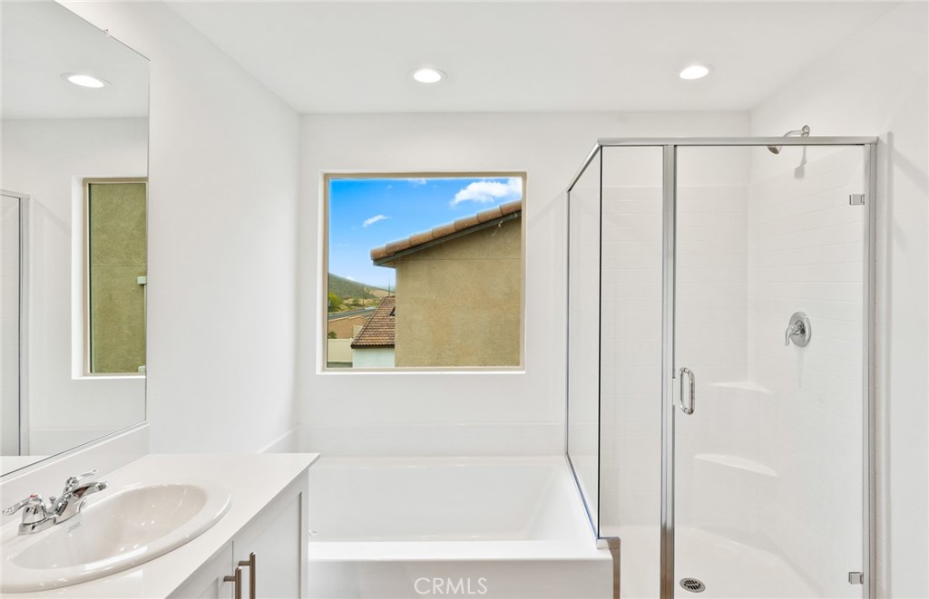 27181 Denali Peak Road Property Photo 23
