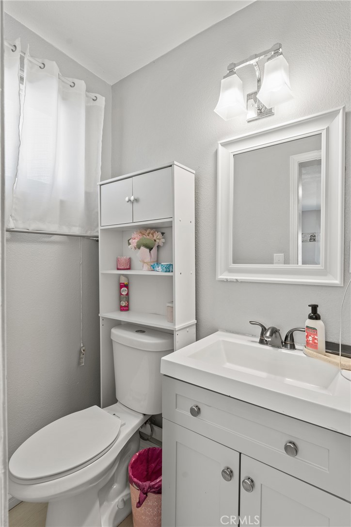 624 N Yucca Avenue Property Photo 17