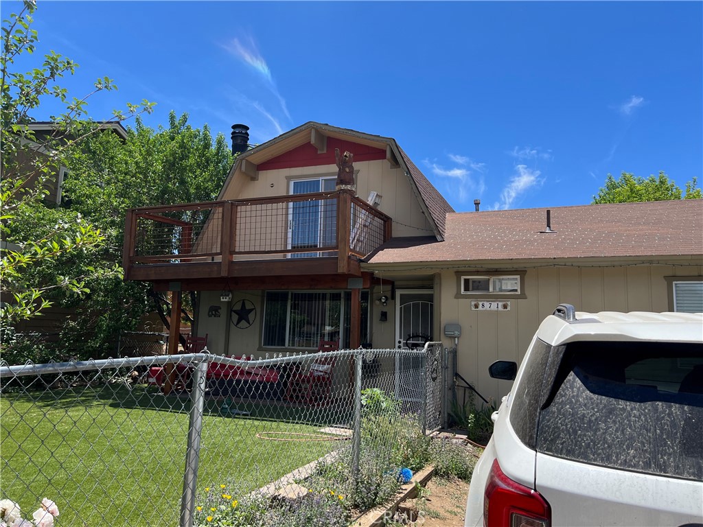 871 Pinon Lane Property Photo 1