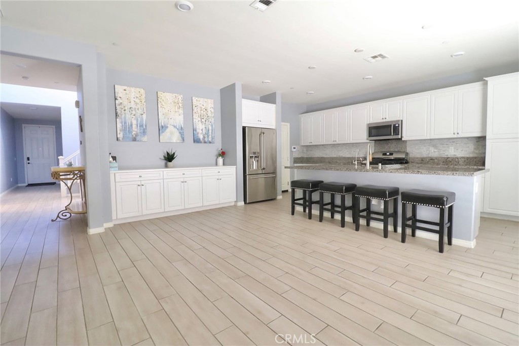3628 Sugarberry Court Property Photo 4