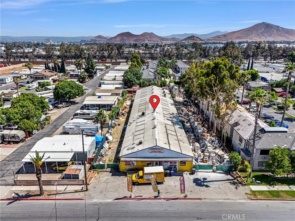 18189 Valley Boulevard Property Photo 1