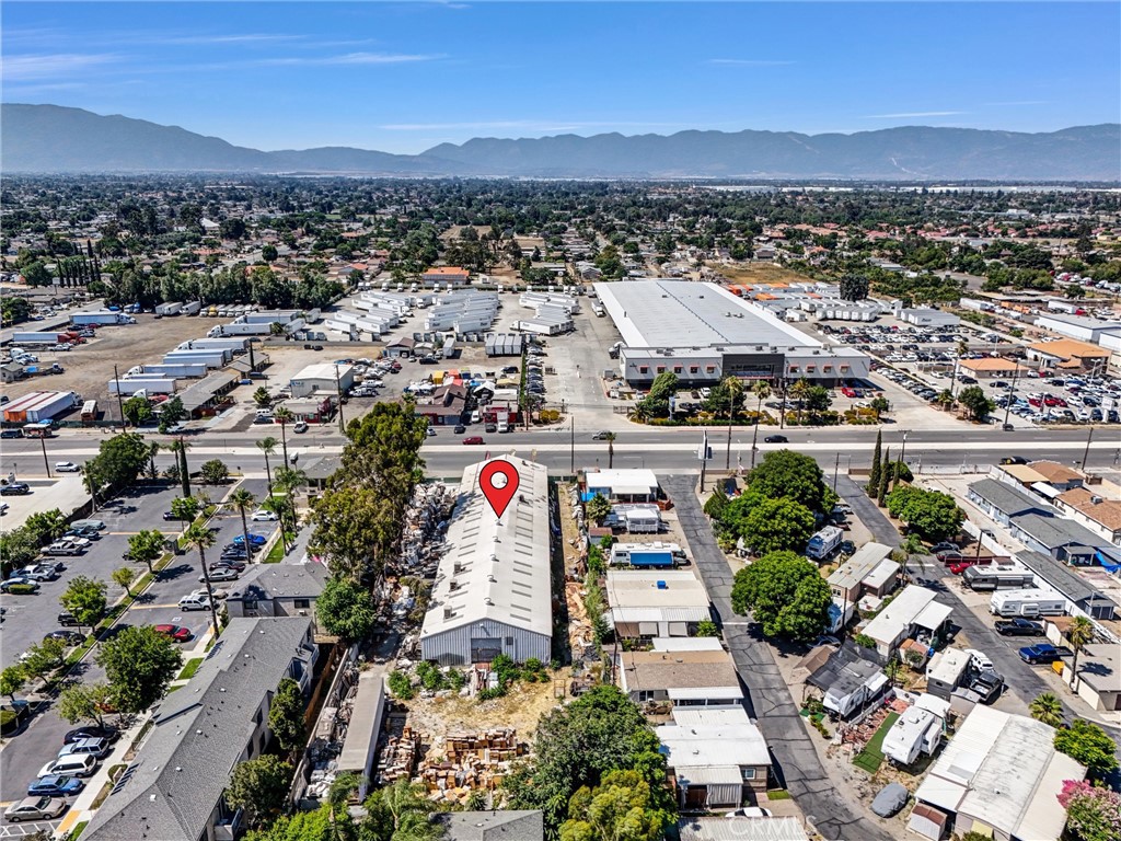 18189 Valley Boulevard Property Photo 9