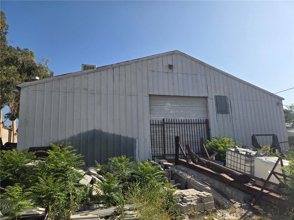 18189 Valley Boulevard Property Photo 14