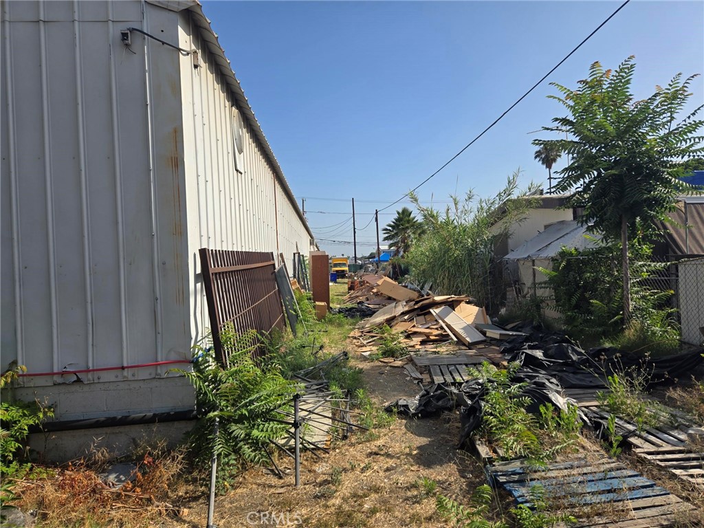 18189 Valley Boulevard Property Photo 15