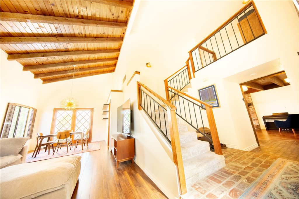 13685 Hidden Valley Road Property Photo 3