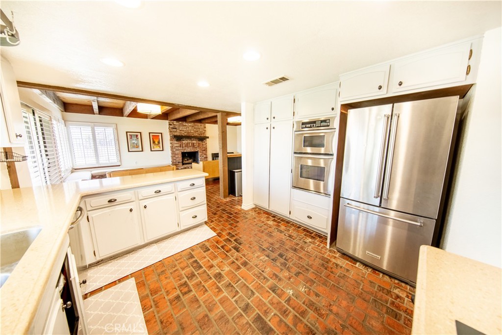 13685 Hidden Valley Road Property Photo 7