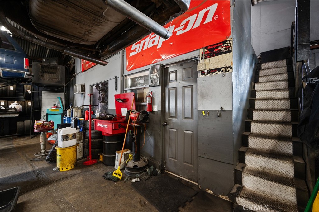 455 S La Cadena Drive Property Photo 4