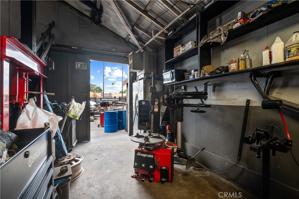 455 S La Cadena Drive Property Photo 8
