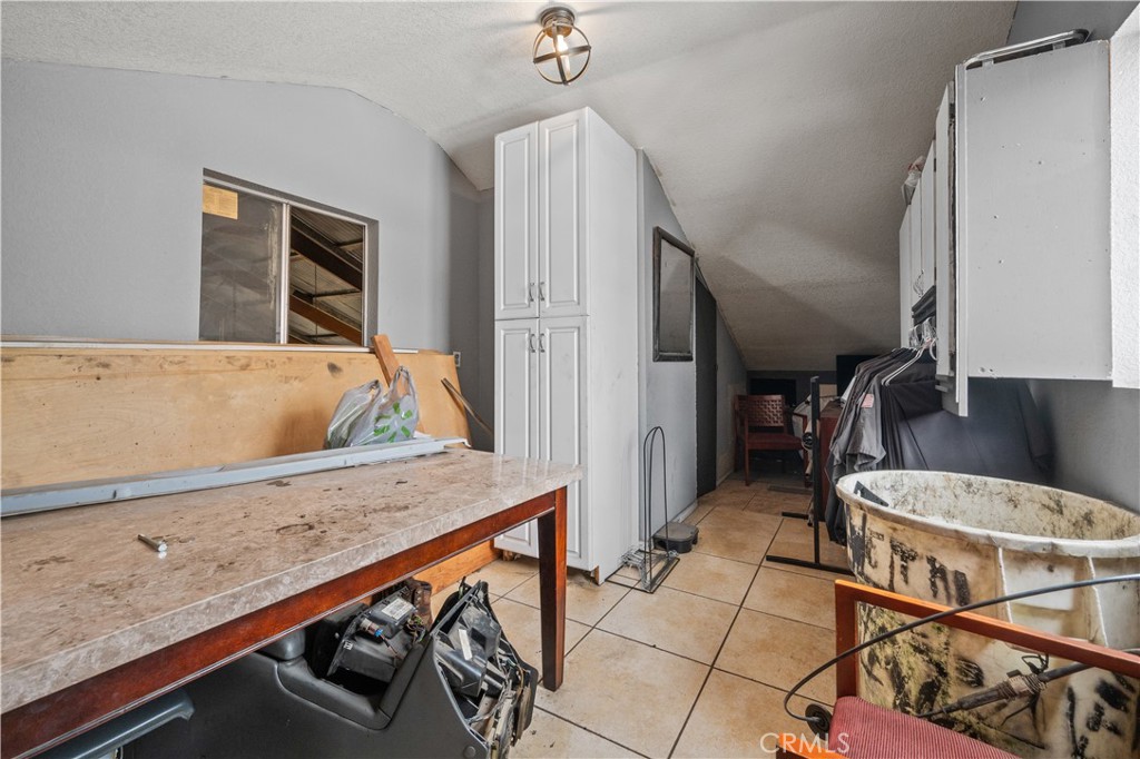 455 S La Cadena Drive Property Photo 9