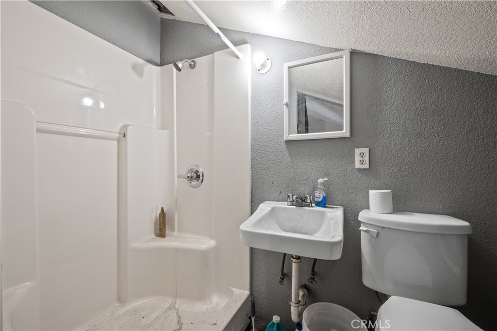 455 S La Cadena Drive Property Photo 10