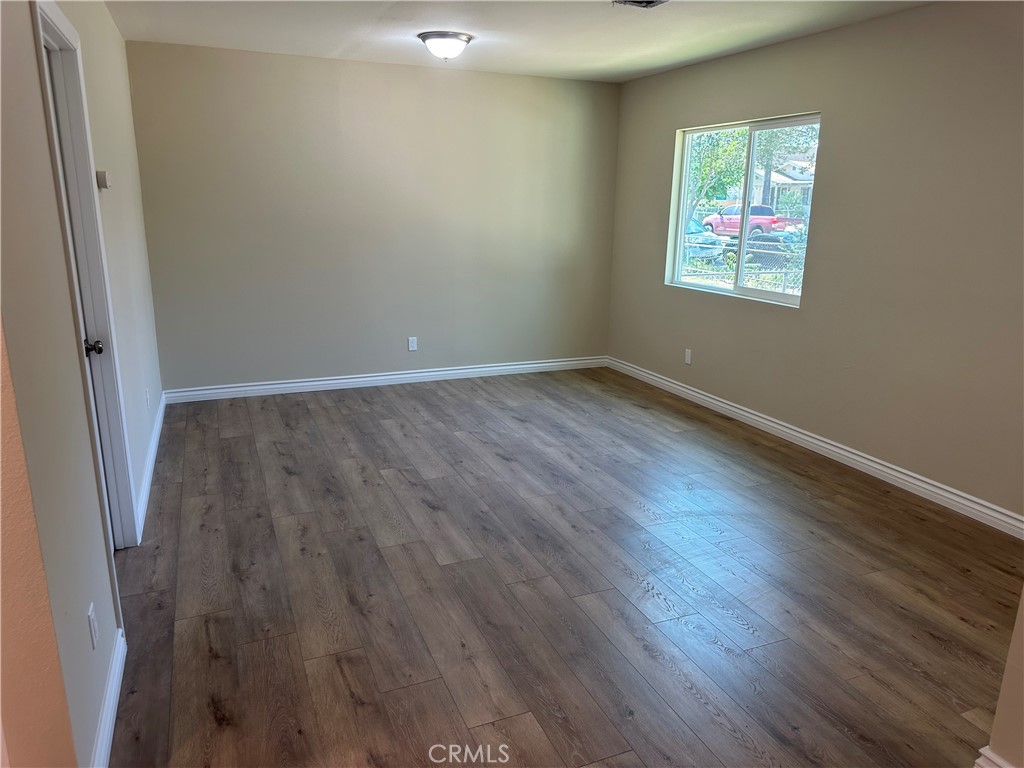 841 W 17th Street Property Photo 10