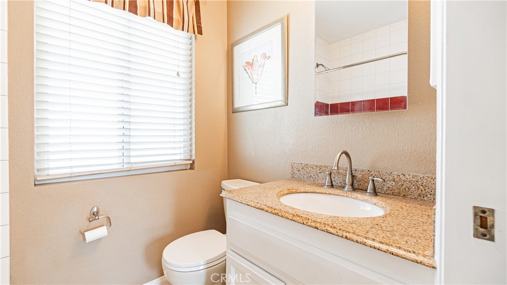 14053 Bluewood Drive Property Photo 12