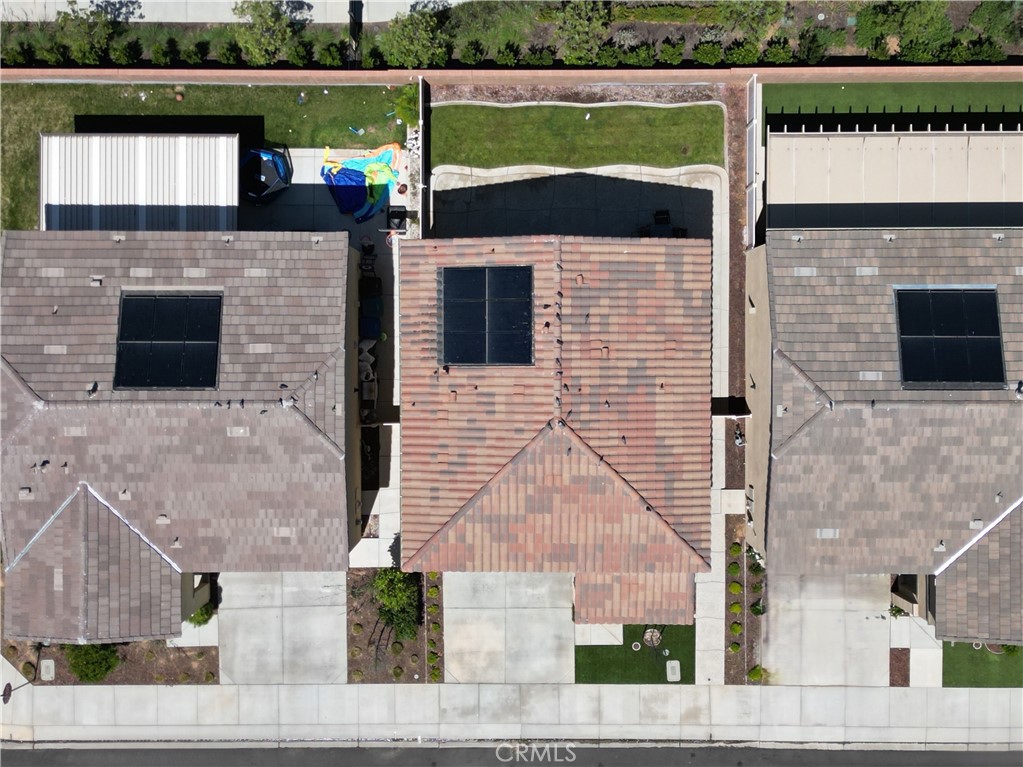 885 Latitude Property Photo 37