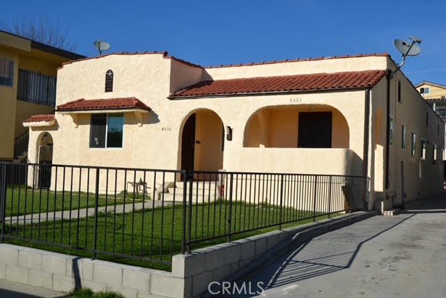 4533 Saturn Street Property Photo 1
