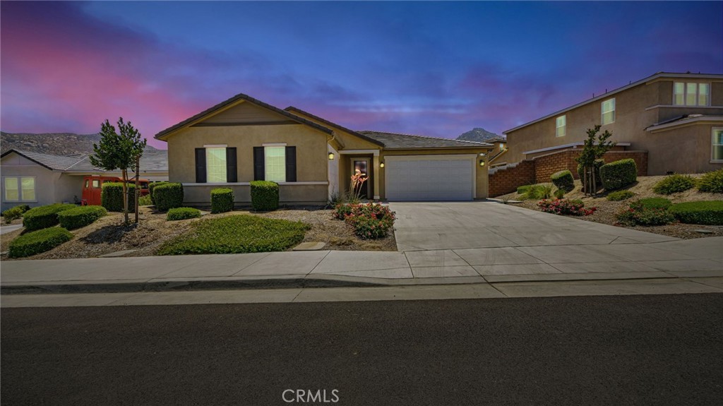 21175 Packing House Court Property Photo 1