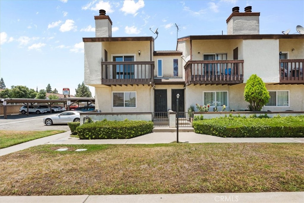 9100 Acacia Avenue 6 Property Photo 2