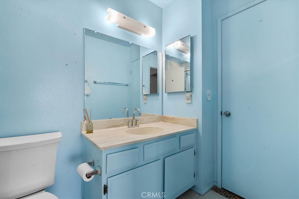 9100 Acacia Avenue 6 Property Photo 22