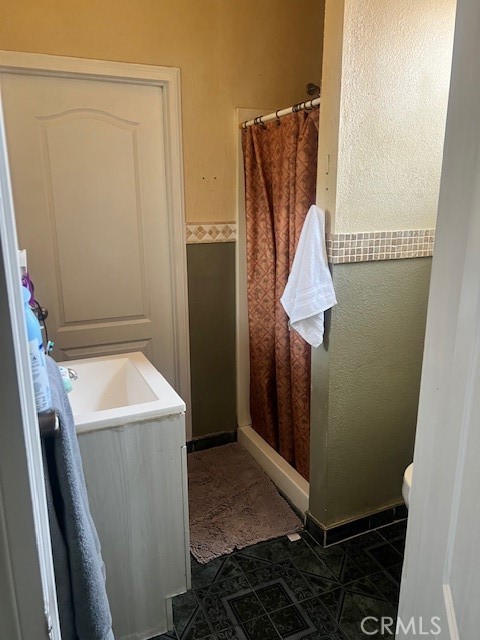1550 W 21st Street Property Photo 17