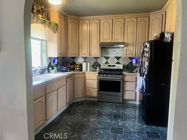 1550 W 21st Street Property Photo 24
