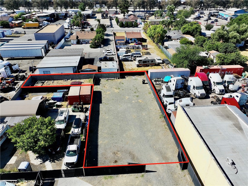 17921 Valley Boulevard Property Photo 1