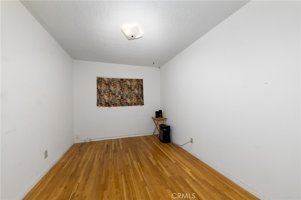 5064 N Berkeley Avenue Property Photo 14