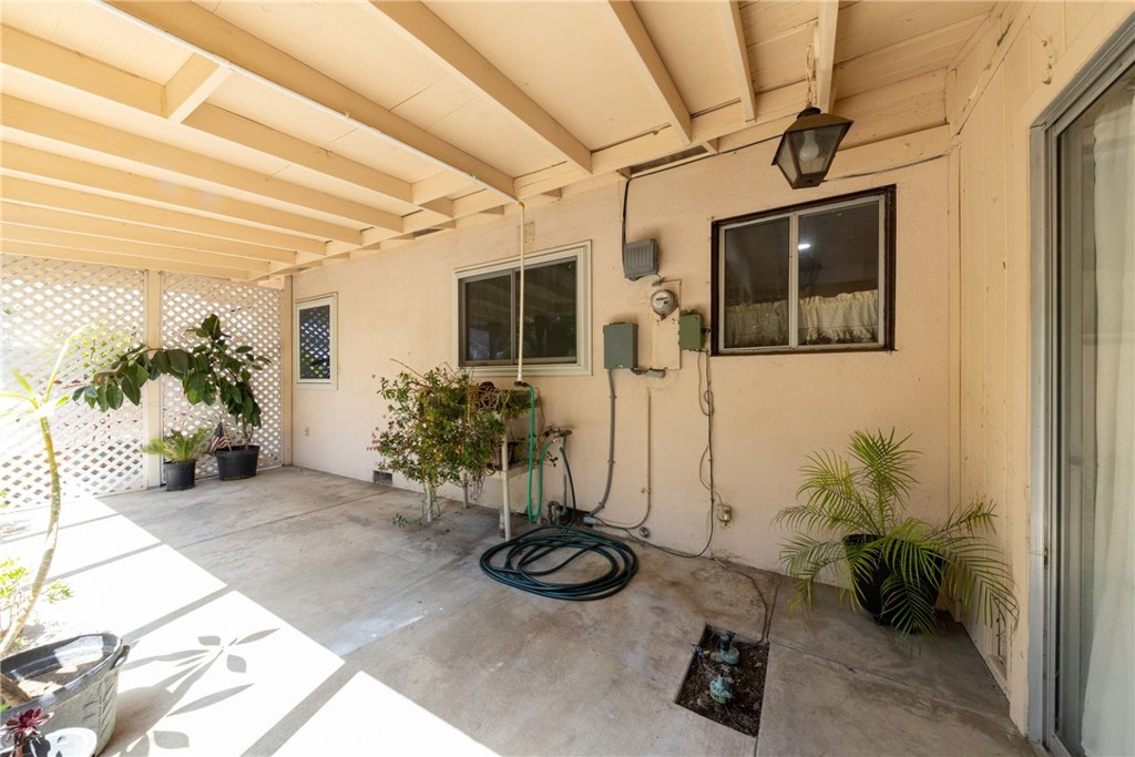 5064 N Berkeley Avenue Property Photo 24