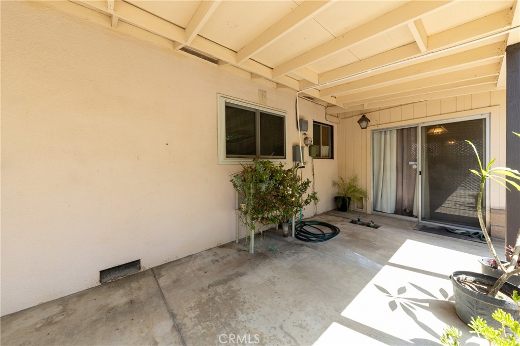 5064 N Berkeley Avenue Property Photo 26