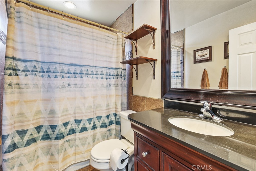 7430 Leucite Avenue Property Photo 11