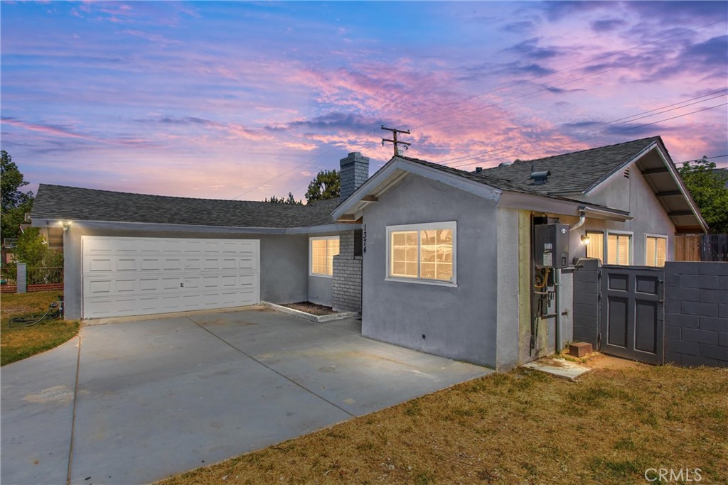 1374 Bernard Court Property Photo