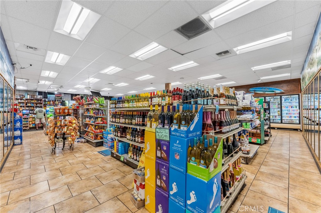 3200 Mission Avenue Property Photo 20