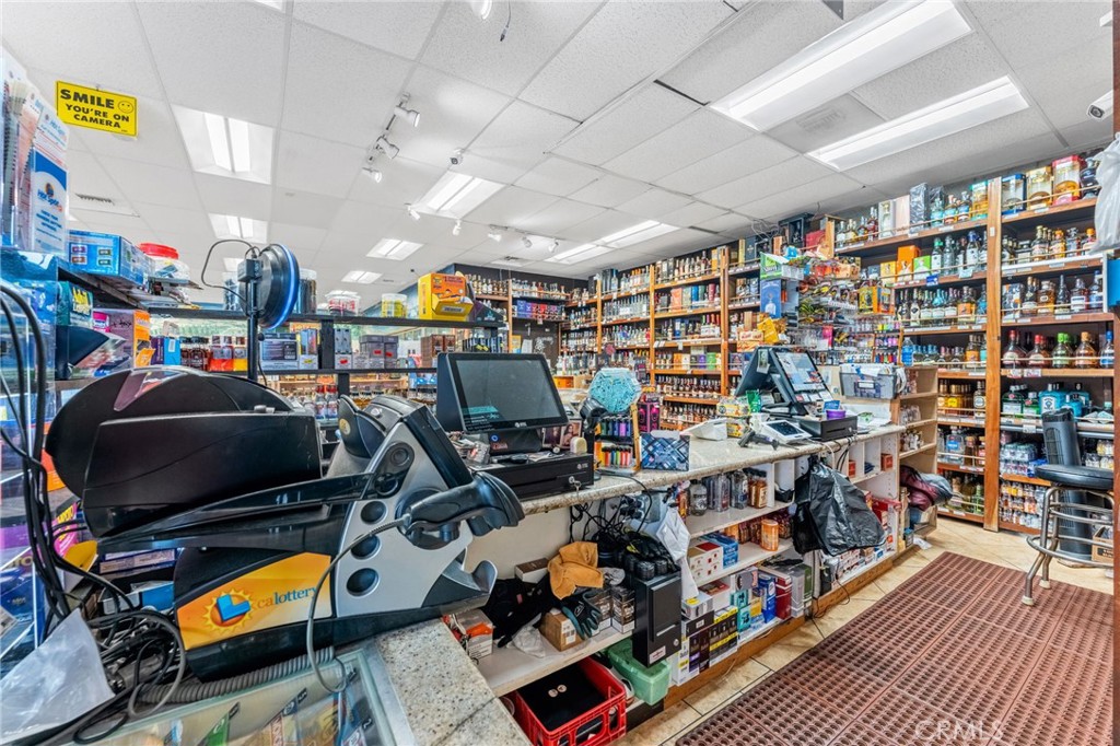 3200 Mission Avenue Property Photo 26