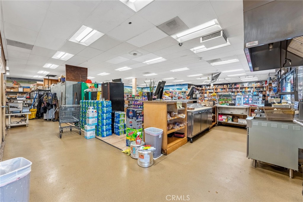 3200 Mission Avenue Property Photo 31